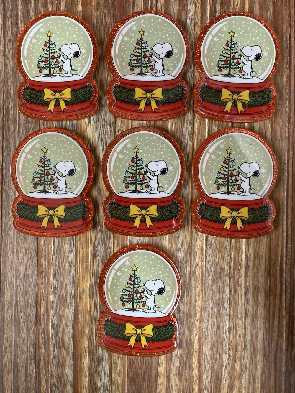 7 Pc Christmas Snoopy Acrylic Flatbacks